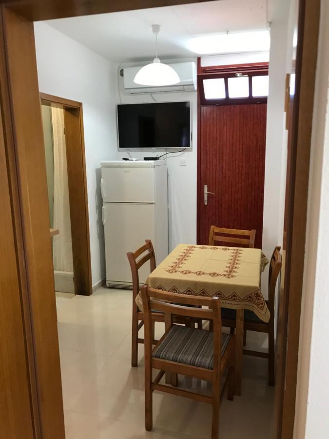 Ferienwohnung Bava Ugljan Exterior foto
