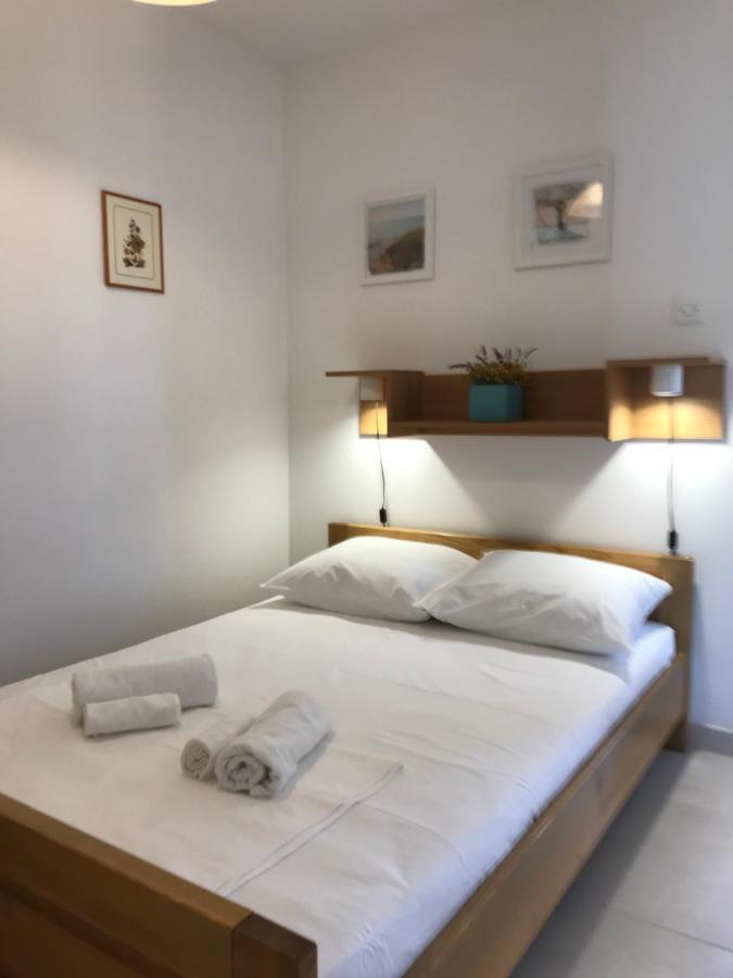 Ferienwohnung Bava Ugljan Exterior foto