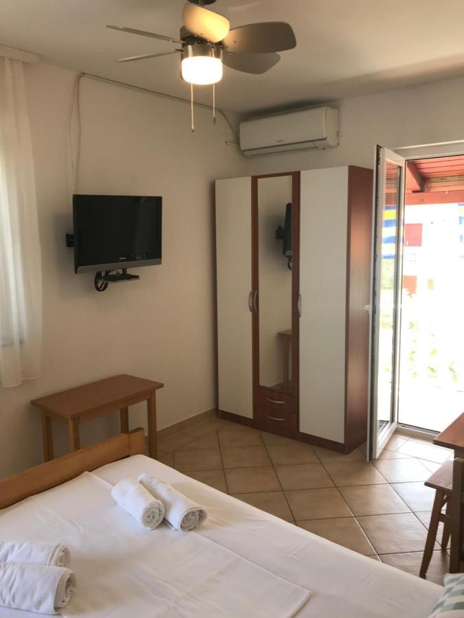 Ferienwohnung Bava Ugljan Exterior foto